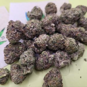 https://cannablissdetroit.com/wp-content/uploads/2025/01/1000004960-300x300.jpg