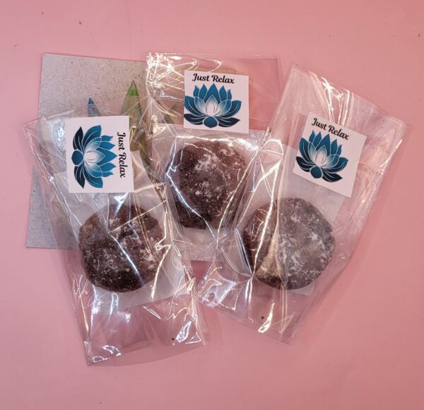 just relax chocolate cookie 100mg $5 
Carbs 3g sugar 1g