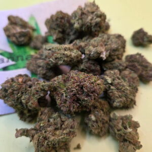 https://cannablissdetroit.com/wp-content/uploads/2025/09/5648943985734246025-300x300.jpg